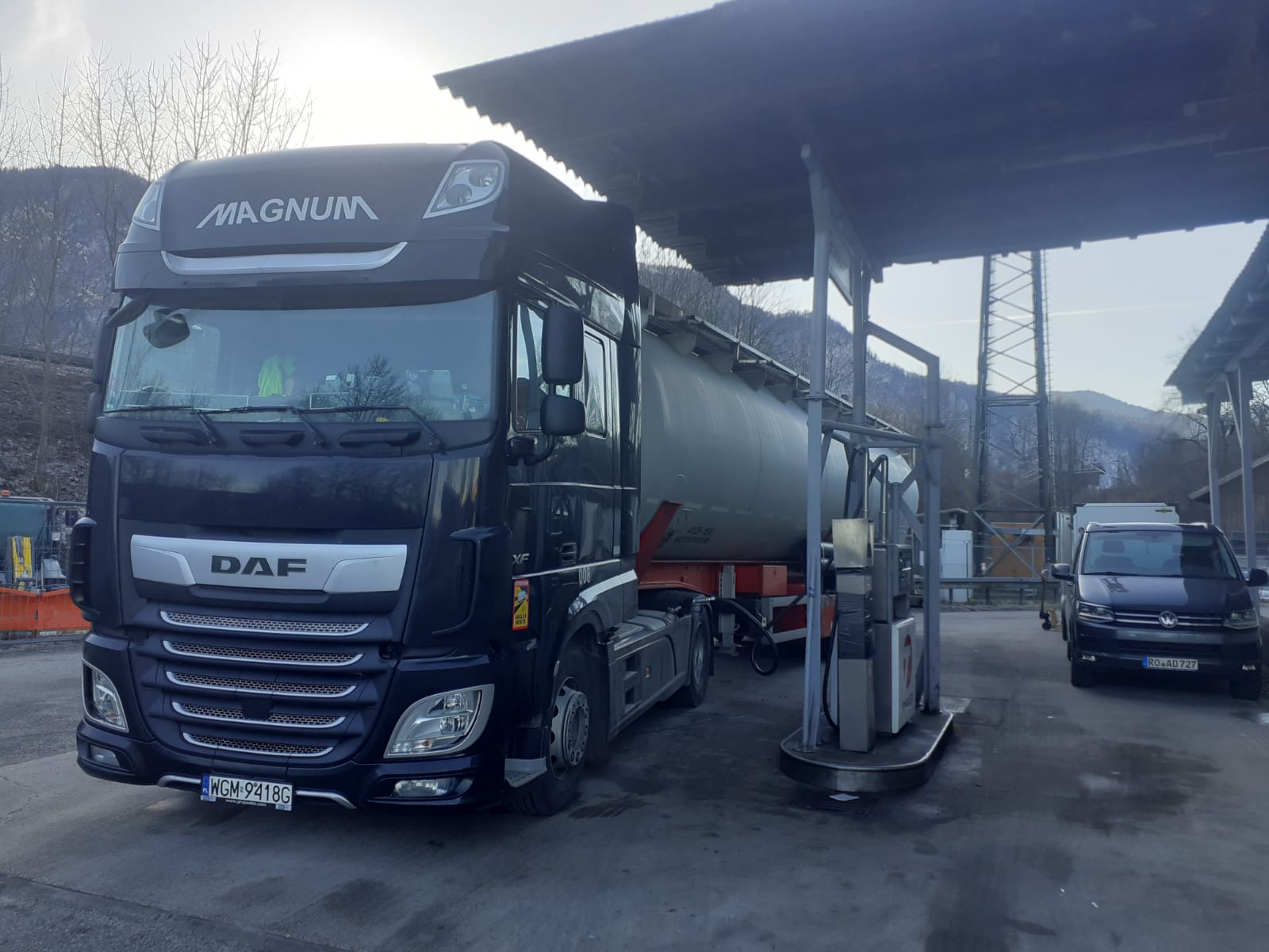 Mobilny serwis TIR Strzelce Opolskie — Górażdże, A4 Silonaczepa DAF w transporcie materiałów sypkich